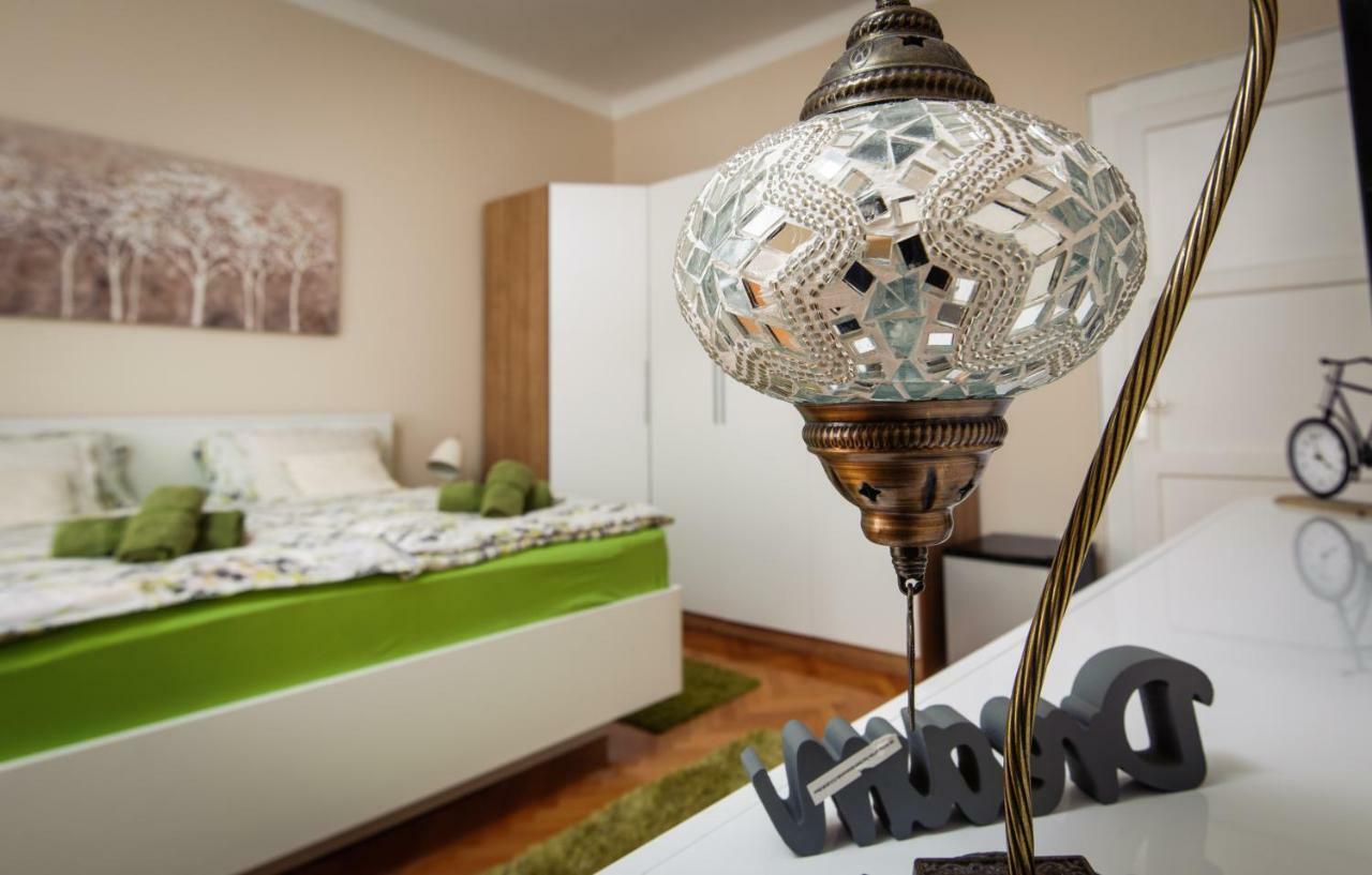 Private Accommodation Milisa สปลิท ภายนอก รูปภาพ